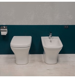 Paire d'appareils sanitaires encastrés en céramique Mia Square