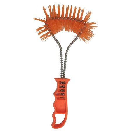 Brosse triangulaire pour le nettoyage des poêles et des cheminées